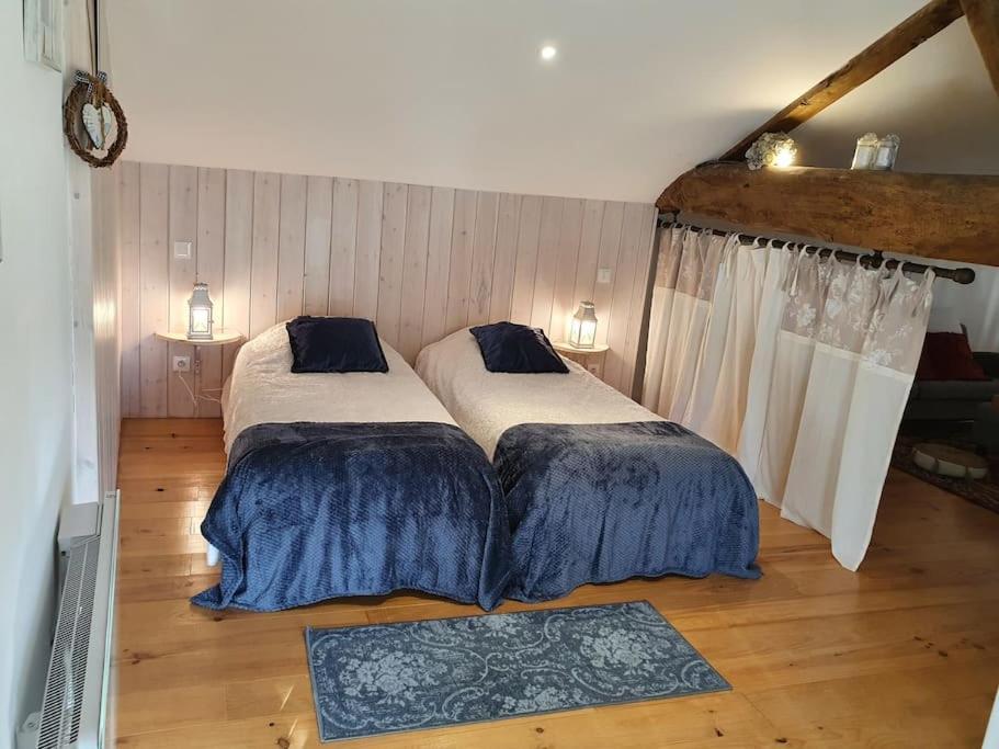 Gite Spacieux - 3 Chambres - Calme Et Charmant Cubnezais Buitenkant foto